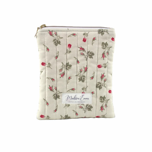 Ophelia E-Reader Sleeve